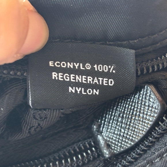 Prada Re-Nylon Camera Crossbody Bag Black - Picture 11 of 11